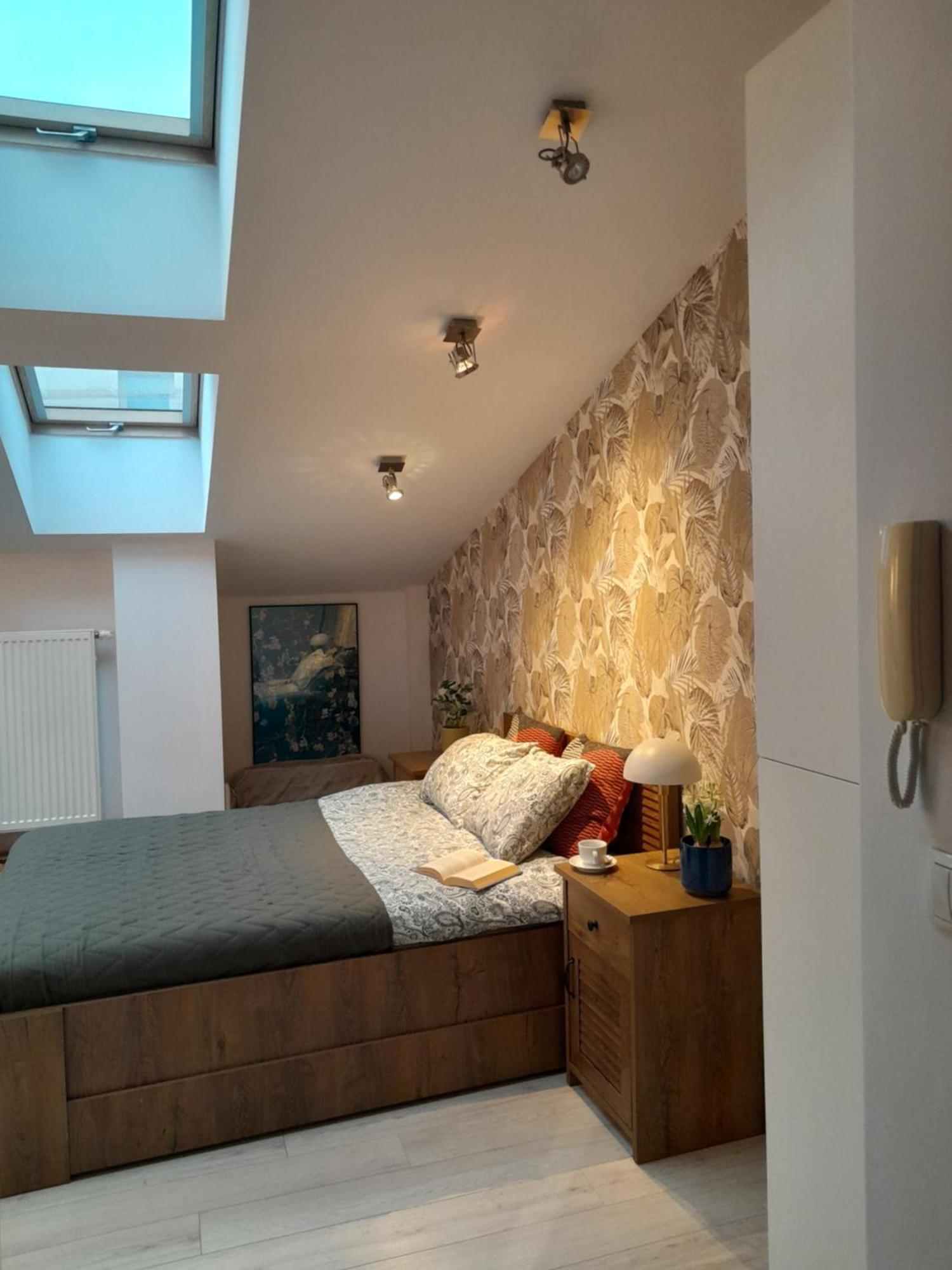 Old Town Premium Apartment Kazimierz - Synagogue View كراكوفيا المظهر الخارجي الصورة